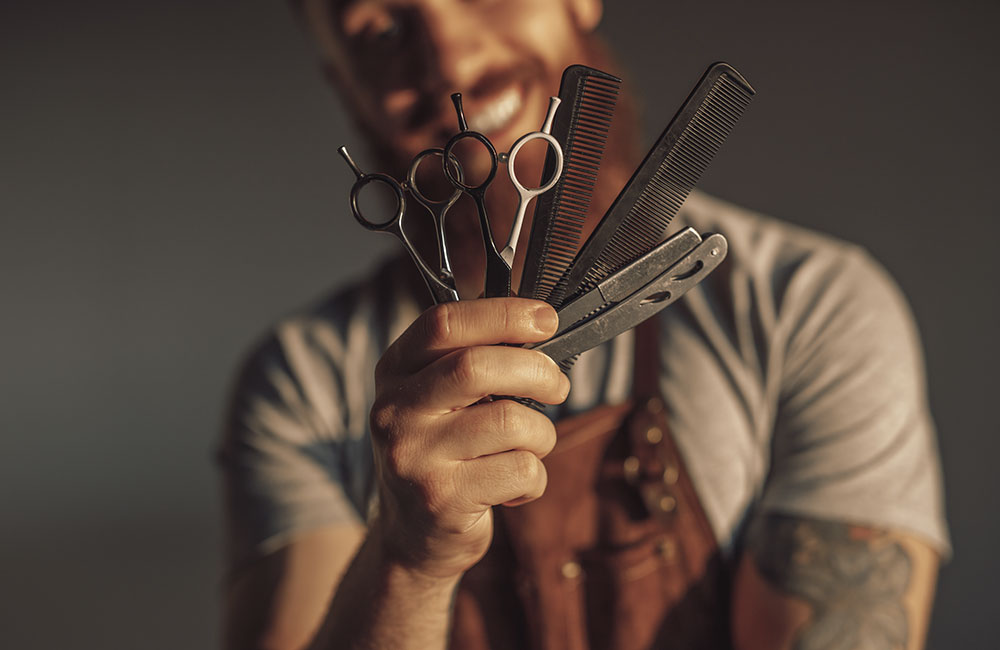 Corte Degradê Masculino: Masterclass dos Bastidores da Estilização Precisa